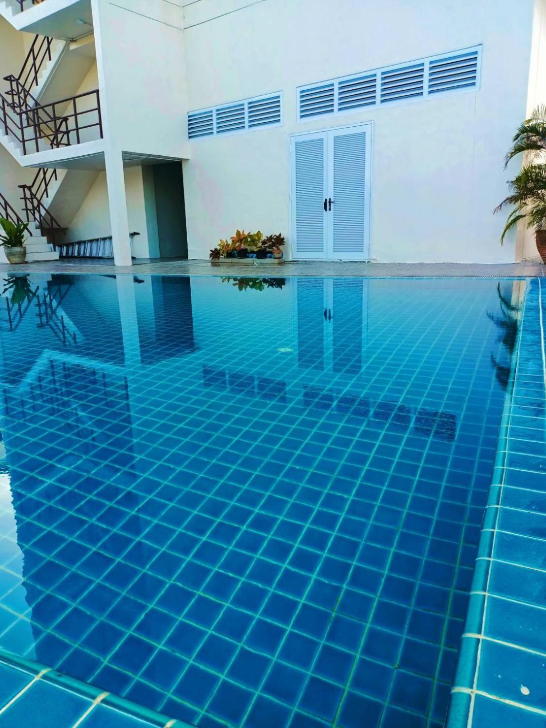 Mayflower Grande Hotel Phitsanulok Bagian luar foto
