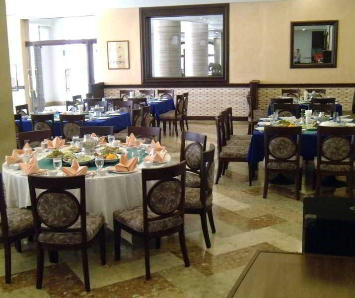 Mayflower Grande Hotel Phitsanulok Bagian luar foto